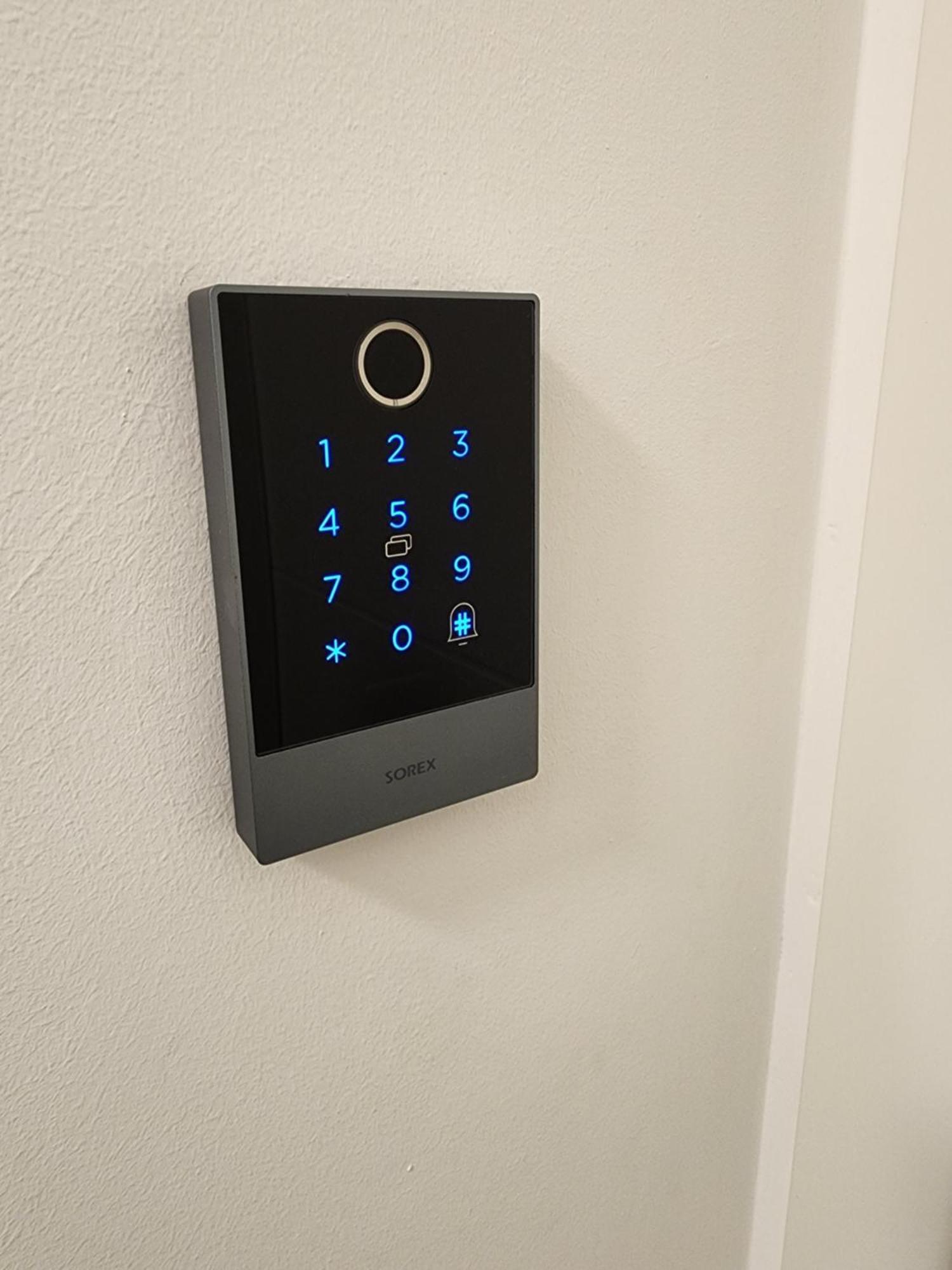 Davin City Aparments - Self-Check-In Hamburg Exterior photo